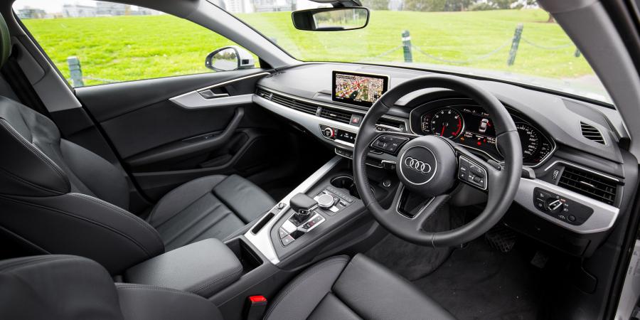 Интерьер Audi A4 1.4 TFSI (B9) 2016 года  (AU) (фото 13 из 14)